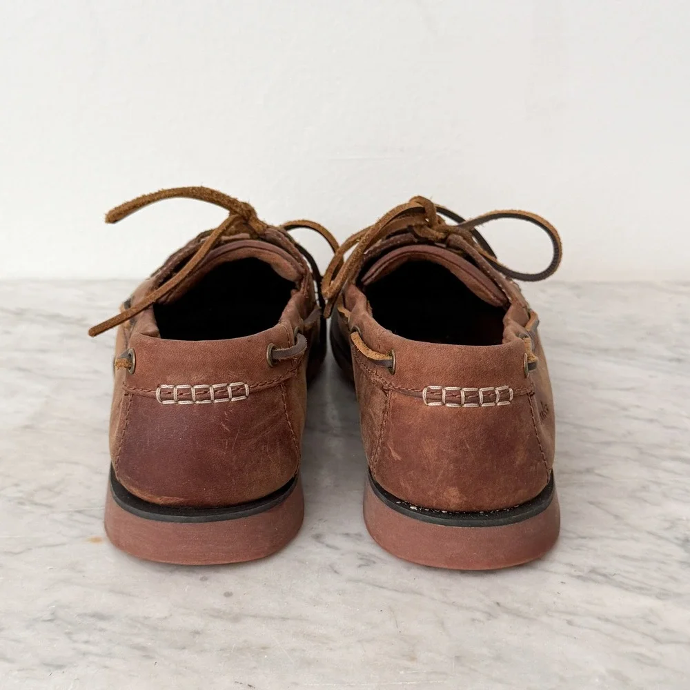 Clarks Boat Shoes Leather Nautical Preppy Brown Contrast Stitching Men 10.5 M